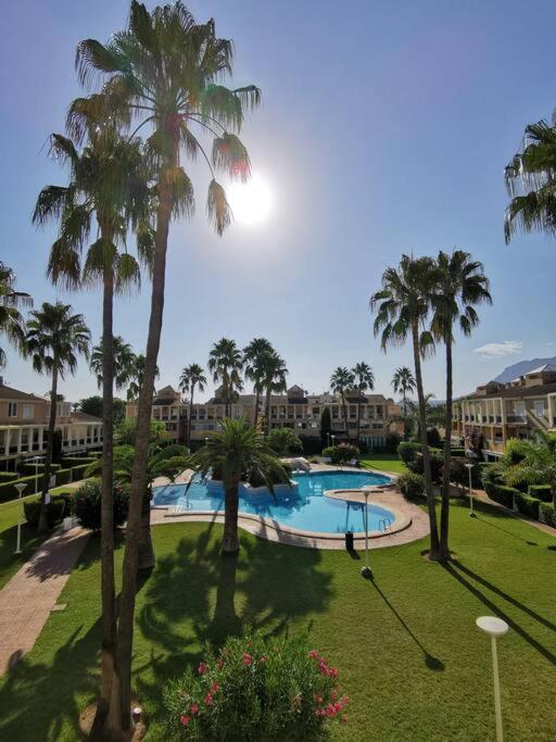 Modern penthouse in Dénia only 200 m to the beach! Extérieur photo