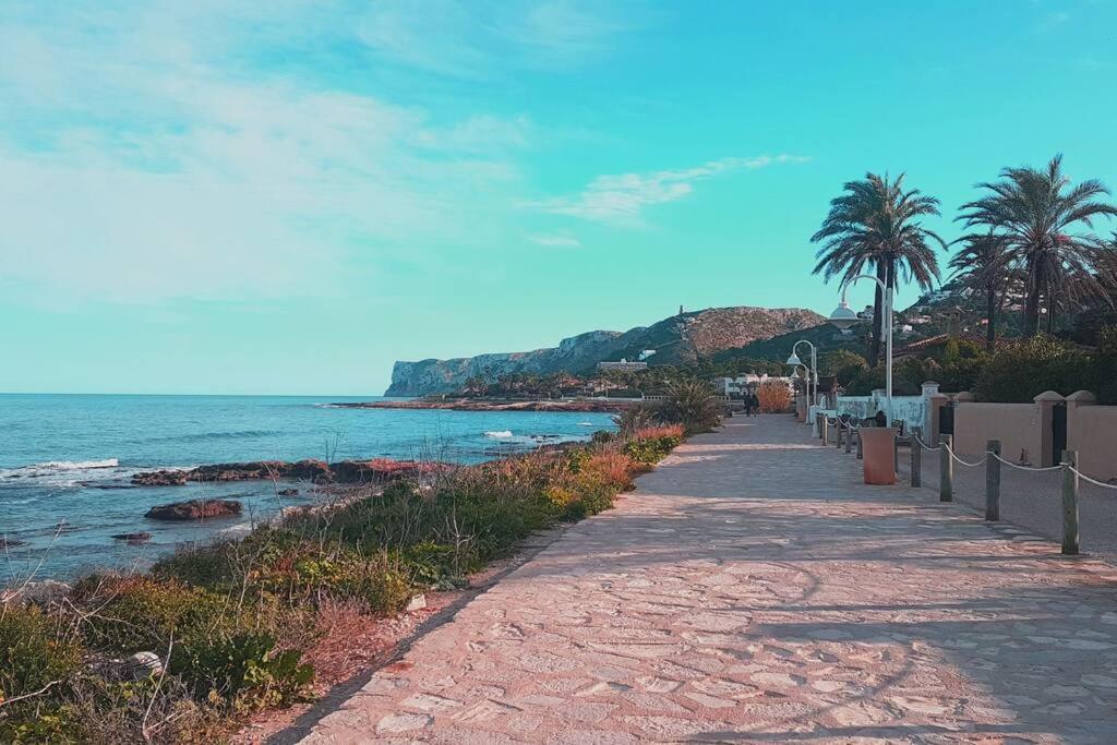 Modern penthouse in Dénia only 200 m to the beach! Extérieur photo