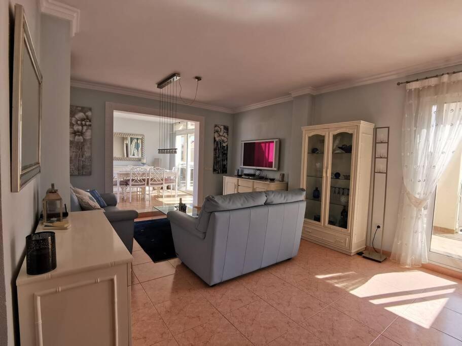 Modern penthouse in Dénia only 200 m to the beach! Extérieur photo